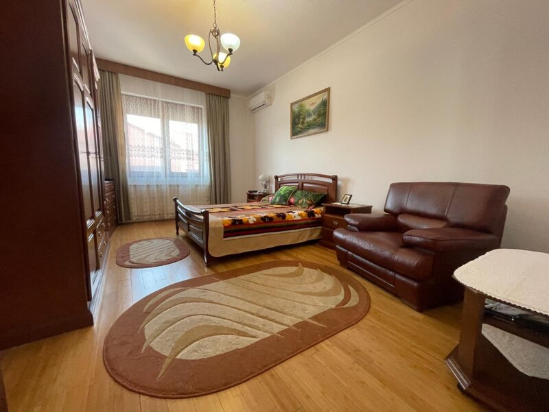 Popesti Leordeni -  Vila deosebita Strada Viilor - Cartier Privat